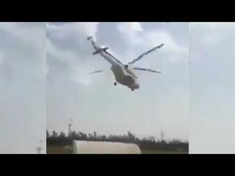 لحظة تحطم طائرة هليكوبتر أثناء هبوطها في ليبيا