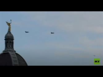 مقاتلتان فرنسيتان تحلقان فوق العاصمة الكرواتية تزامناً مع زيارة ماكرون