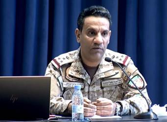 متحدث التحالف يستعرض الاستخدام العسكري لميناء الحديدة من قبل الميليشيا الحوثية الإرهابية (فيديو)