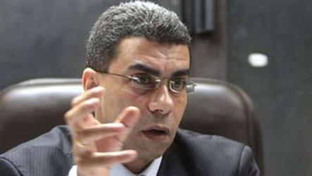 مصر: وفاة الكاتب الصحفي الشهير “ياسر رزق”