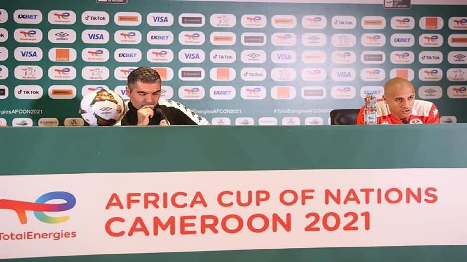 واقعة غريبة في مؤتمر مباراة تونس وبوركينا فاسو