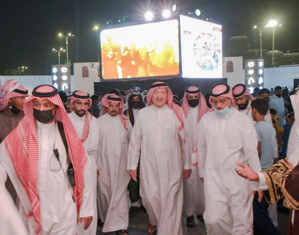 الأمير محمد بن ناصر يزور مقر فعاليات “نجناج” بجازان بمناسبة التأسيس