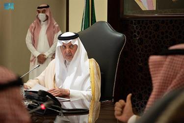 الأمير خالد الفيصل يرأس اجتماعاً لتحويل مكة إلى منطقة ذكية (صور)