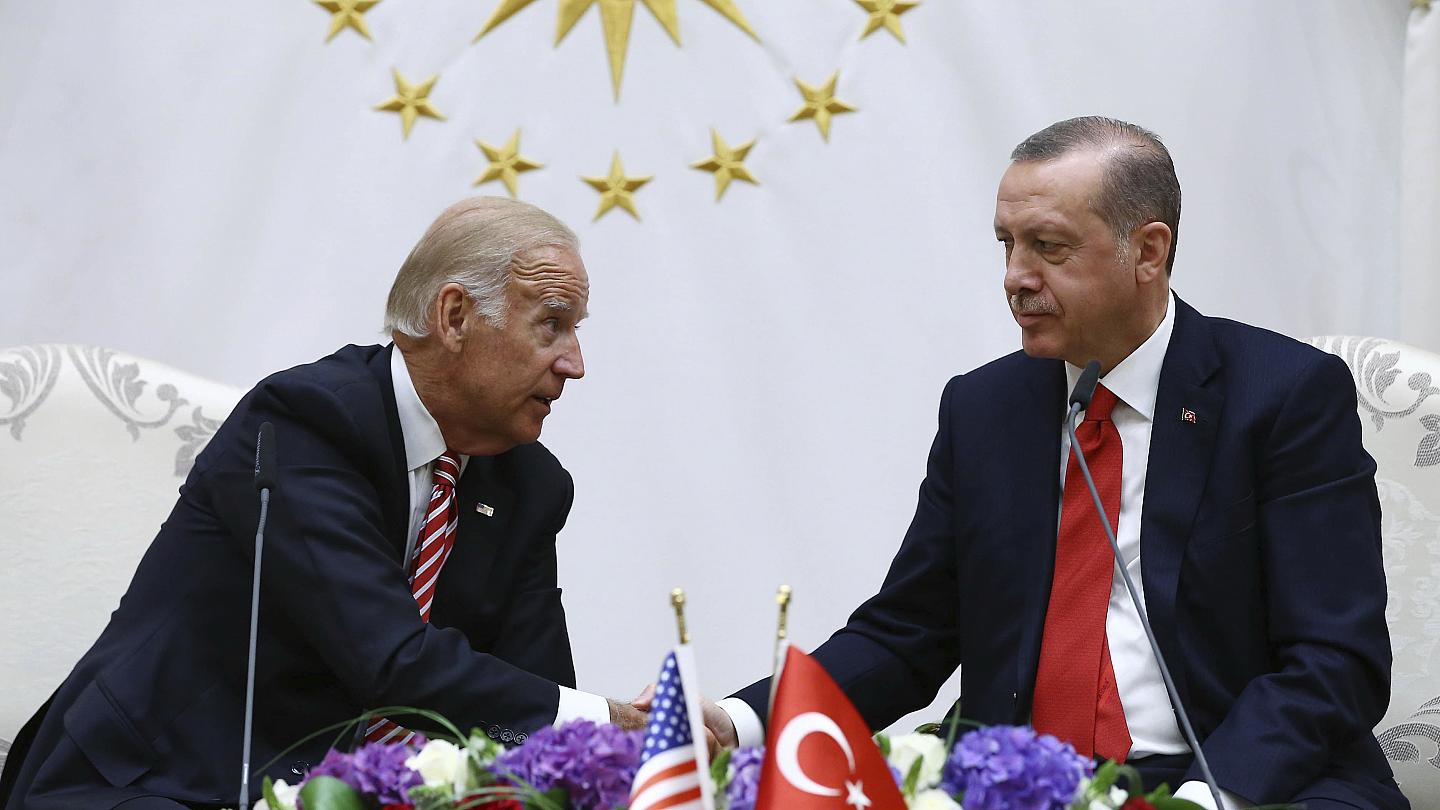 البيت الأبيض: بايدن سيتصل بأردوغان لبحث الأزمة الأوكرانية