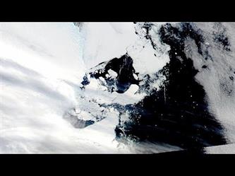 انهيار جرف جليدي في أنتاركتيكا يقلق العلماء من عدم استقرار شرق القارة