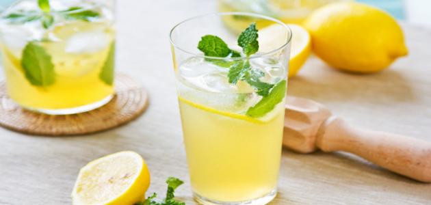 بهذه الطرق عصير الليمون يعزز صحتنا