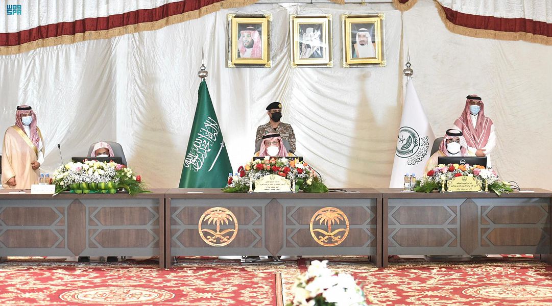 سمو أمير منطقة جازان يرأس الجلسة الختامية لمجلس المنطقة بمحافظة فرسان