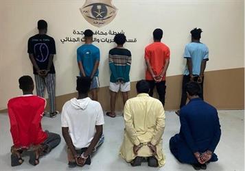 القبض على 9 أشخاص بينهم مخالفون نفذوا حوادث سرقة في جدة