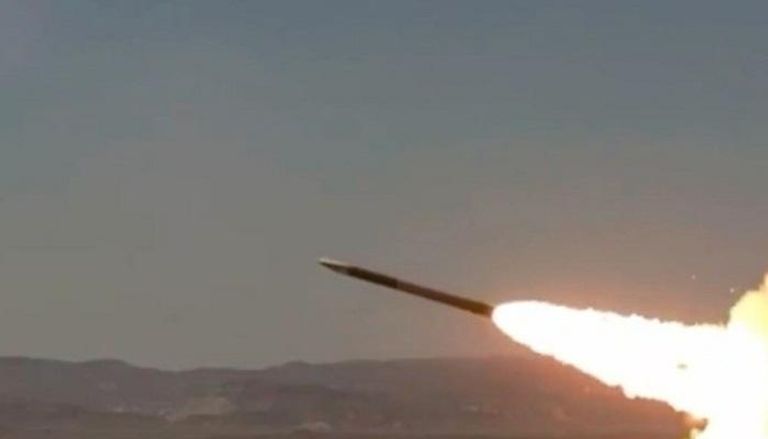 إعلام لبناني: إطلاق صاروخ “جراد” من منطقة بجنوب مدينة صور تجاه إسرائيل