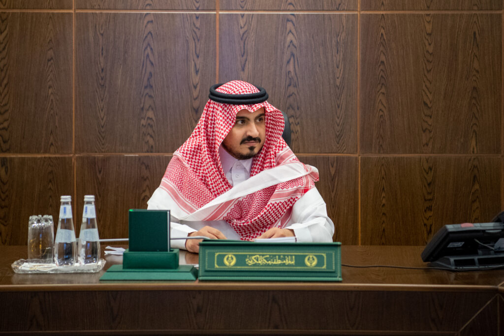 نائب أمير مكة يرأس اجتماع هيئة تطوير المنطقة