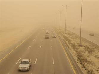 “الأرصاد”: استمرار تأثير الرياح المثيرة الغبار على 8 مناطق.. وأمطار رعدية متوقعة بأخرى