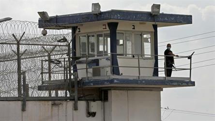 محكمة إسرائيلية تحكم على 6 معتقلين فلسطينيين بالسجن 5 سنوات بعد هربهم من السجن