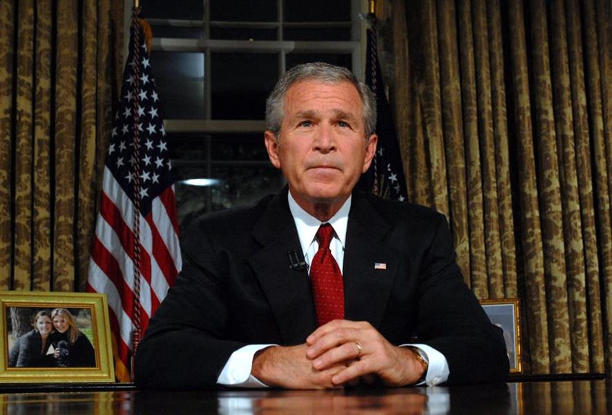 بعد الكشف عن مخطط لمحاولة اغتياله.. تعرّف على التاريخ الدموي لـ”بوش الأبن”