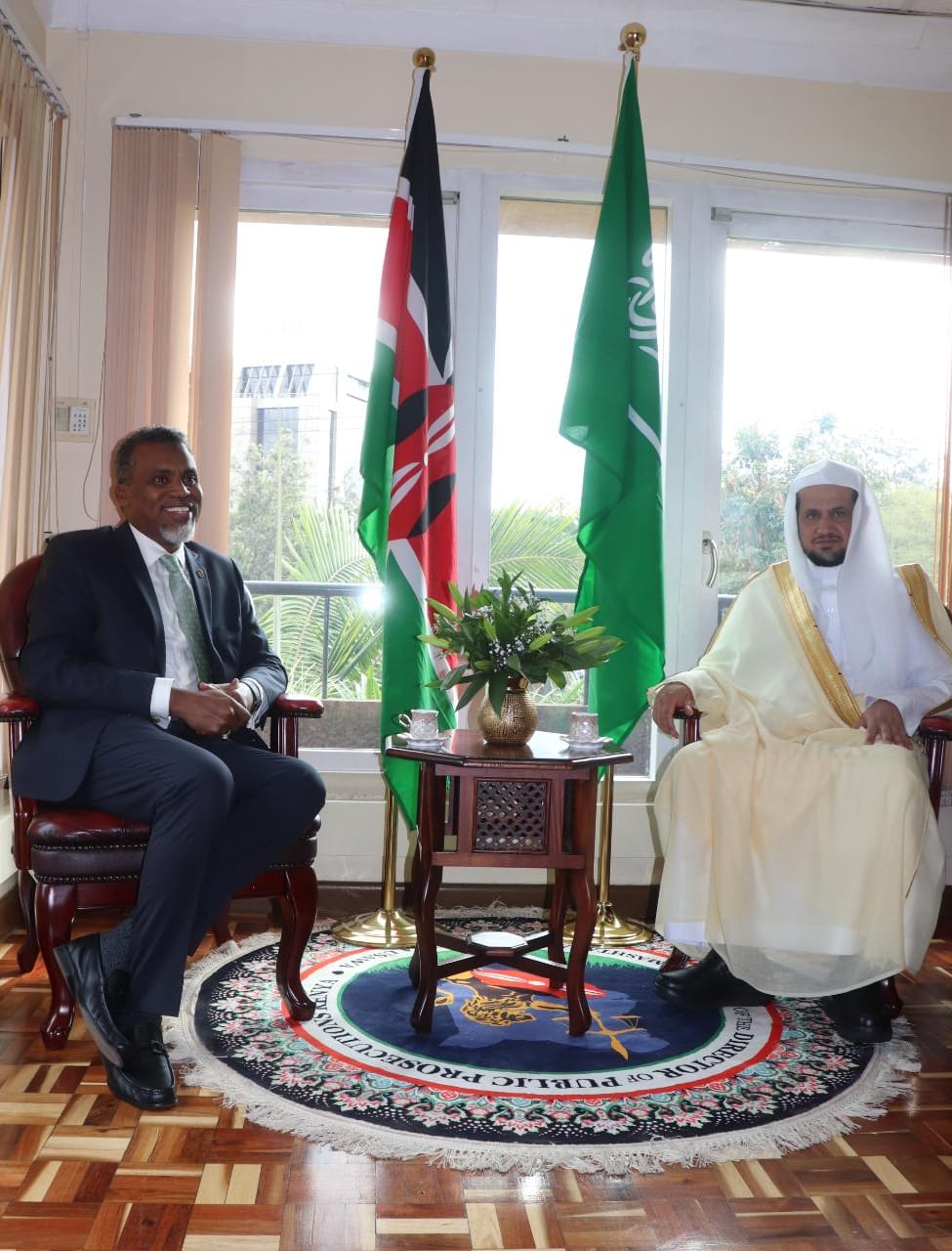 النائب العام يبحث مع الرئيس الكيني سبل تطوير العلاقات الثنائية