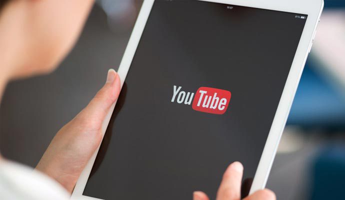 بعد منع إعلانات “يوتيوب” المخالفة.. وسائل لحماية الشباب من مخاطر المنصات الرقمية