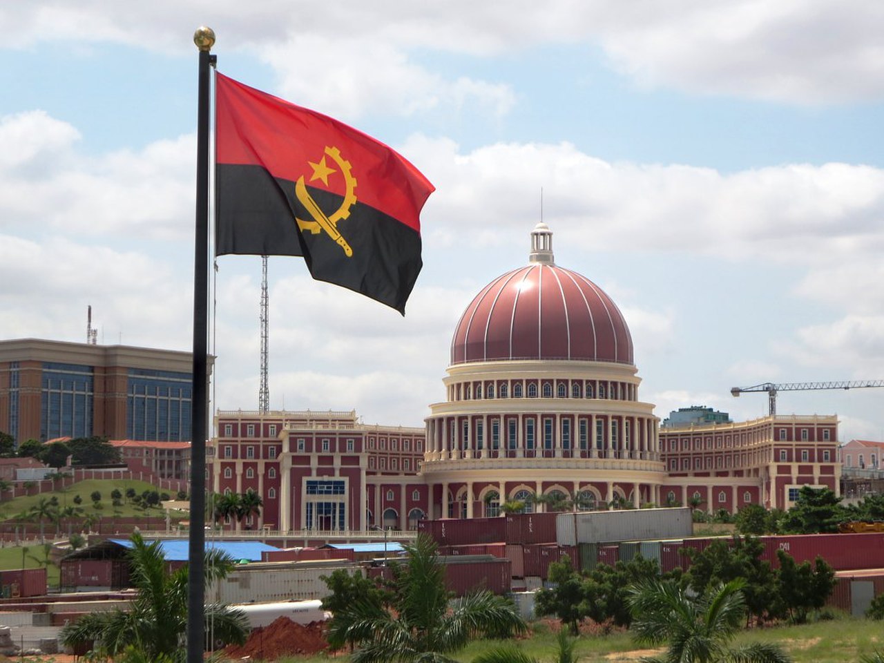 رئيس أنغولا يعلن التوصل لوقف إطلاق النار بين الكونغو الديمقراطية ورواندا