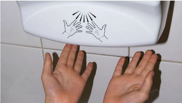 مجففات الأيدي تحوي كمية مهولة من البكتيريا ( فيديو)