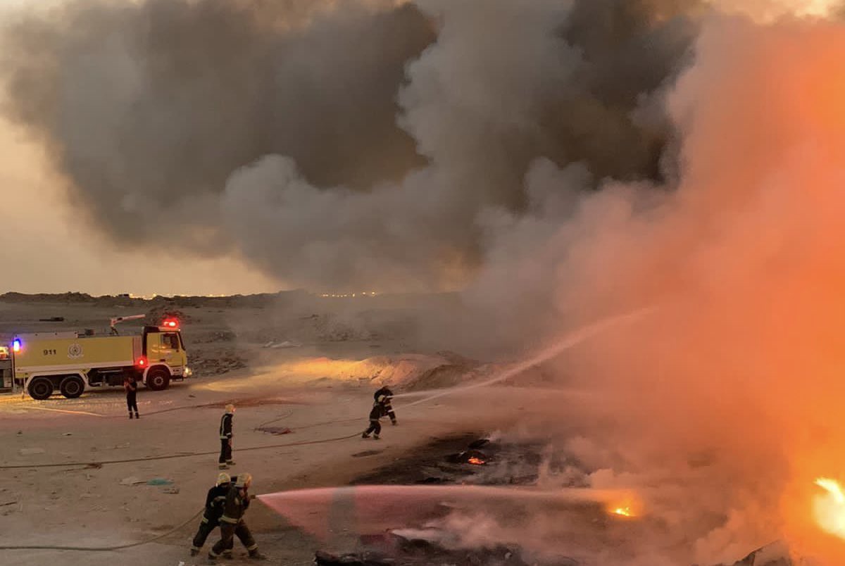“مدني الرياض” يخمد حريقًا في حي المعالي
