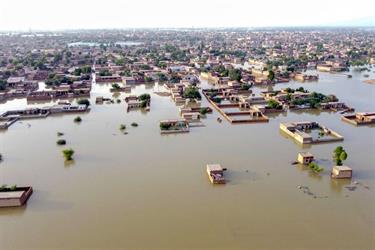 باكستان: حصيلة الفيضانات وصلت إلى 1208 قتلى و6 آلاف مصاب