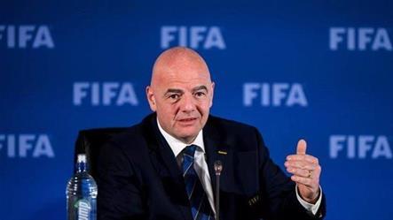 رئيس الفيفا: تم منع بيع الخمور خارج ملاعب كأس العالم احترامًا لعادات دولة مسلمة (فيديو)