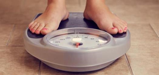 خبيرة تغذية توضح سبب زيادة الوزن للأشخاص خلال الشتاء