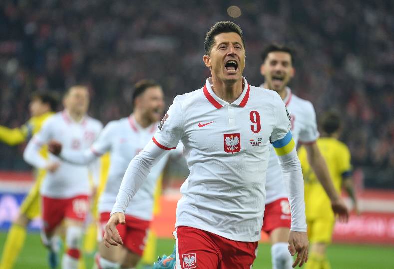 بث مباشر مباراة بولندا والمكسيك في كأس العالم 2022 (شاهد الآن)