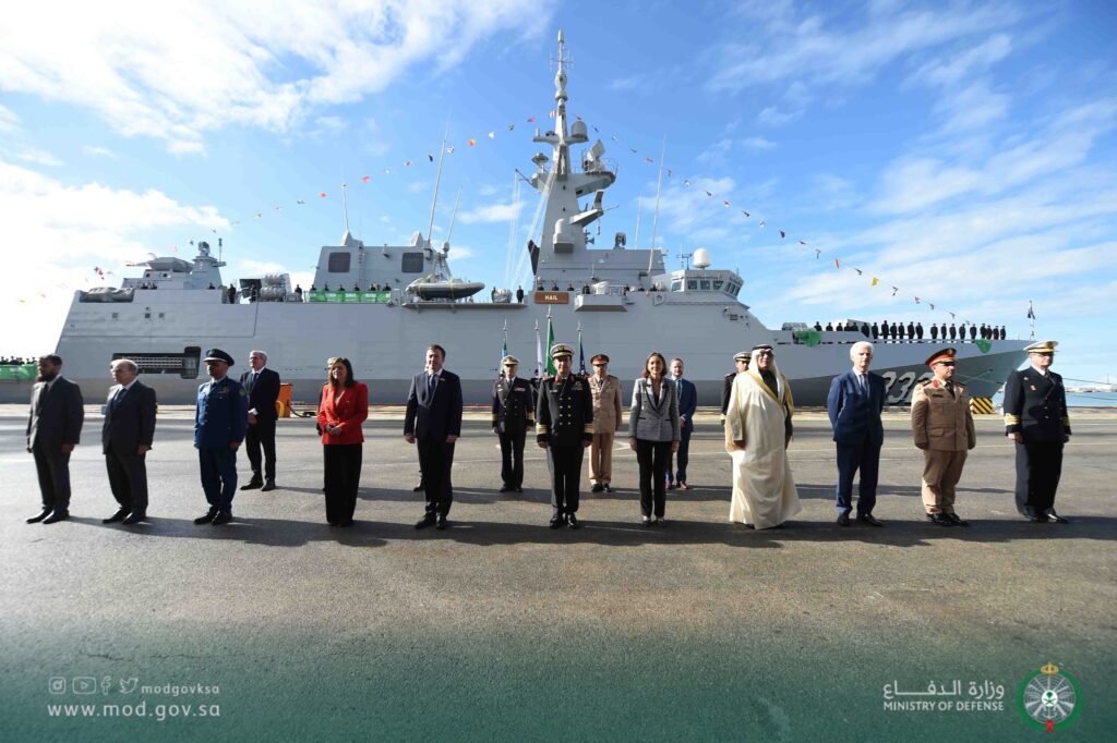القوات البحرية الملكية تدشّن “سفينة جلالة الملك حائل” في إسبانيا