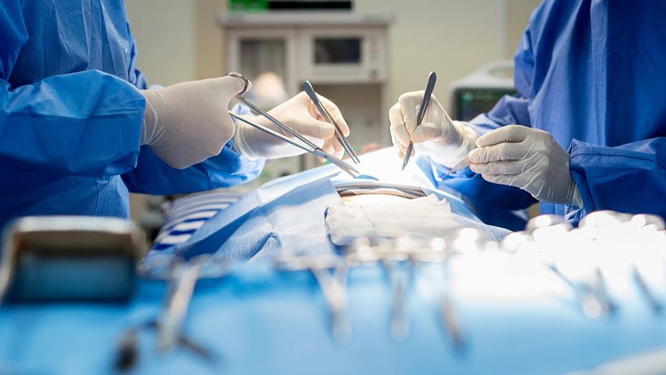 “الصحة”: إجراء أكثر من 290 ألف عملية جراحية خلال عام 2022