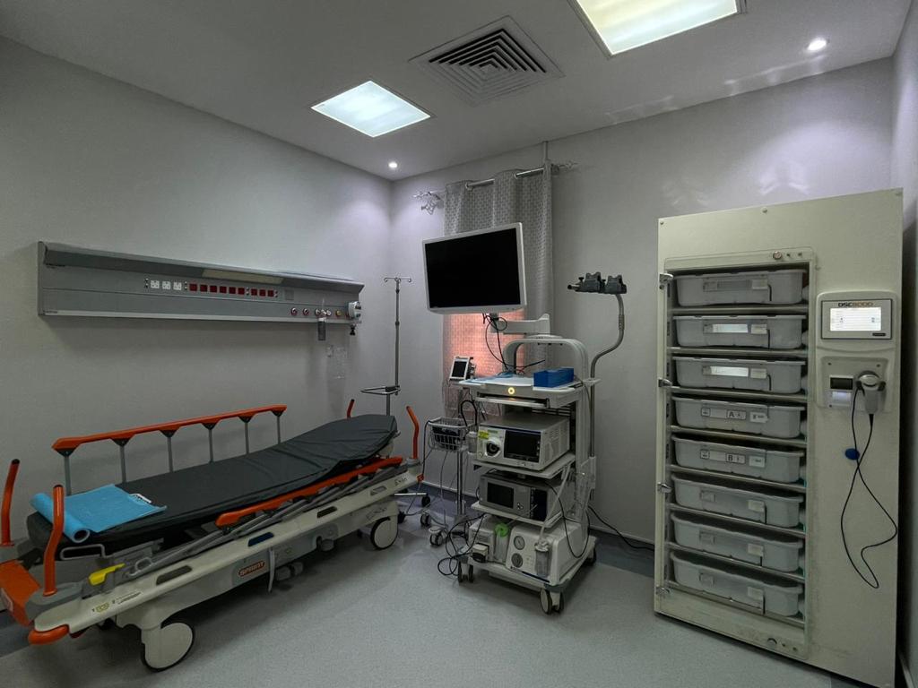 تفعيل خدمات المناظير العلاجية بوحدة مناظير الجهاز الهضمي في مستشفى خميس مشيط العام