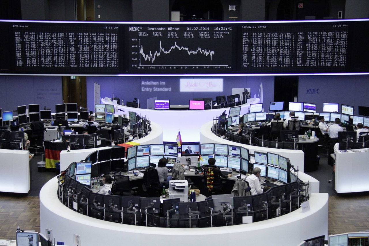 مؤشرات الأسهم الأوروبية تواصل ارتفاعها بنحو 0.1 بالمئة
