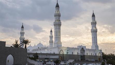 اليوم.. فصل الخدمات عن العقارات المحيطة بمشروع مسجد قباء تمهيداً لإزالتها
