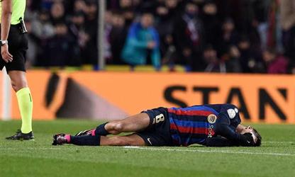 تشافي يكشف طبيعة إصابة لاعب برشلونة بيدري