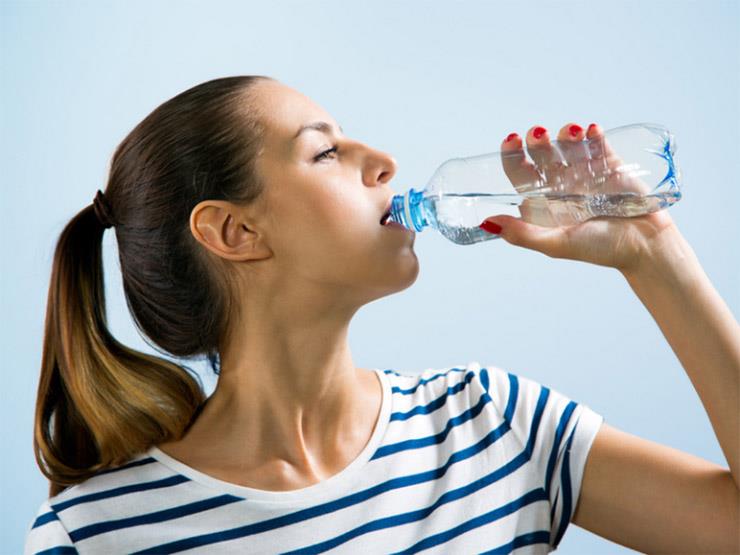 أبرزها السكري.. دراسة : عدم شرب الماء قد يؤدي إلى الإصابة بأمراض خطيرة