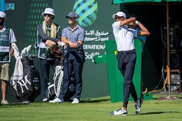 المكسيكي أنسر يتصدر منافسات أول أيام بطولة السعودية الدولية للجولف