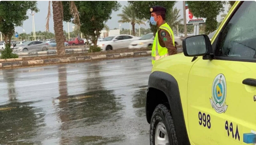 “الدفاع المدني” يدعو إلى أخذ الحيطة والحذر من استمرار هطول أمطار رعدية على معظم مناطق المملكة