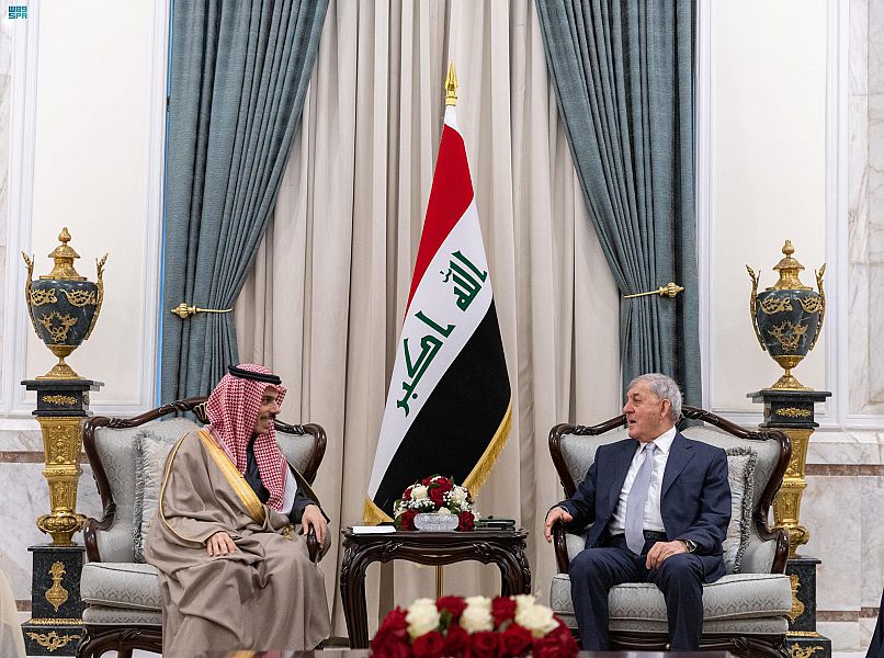 رئيس العراق يستقبل وزير الخارجية
