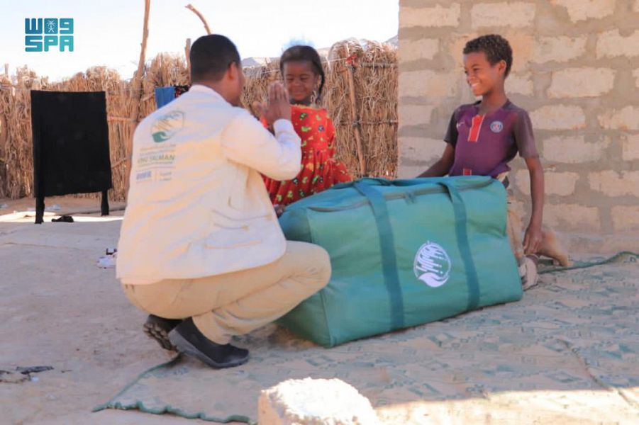 مركز الملك سلمان للإغاثة يقدم مساعدات إنسانية طارئة للمتضررين من السيول بمحافظه حضرموت