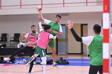 أخضر اليد يدشن استعداداته للبطولة العربية الشباب