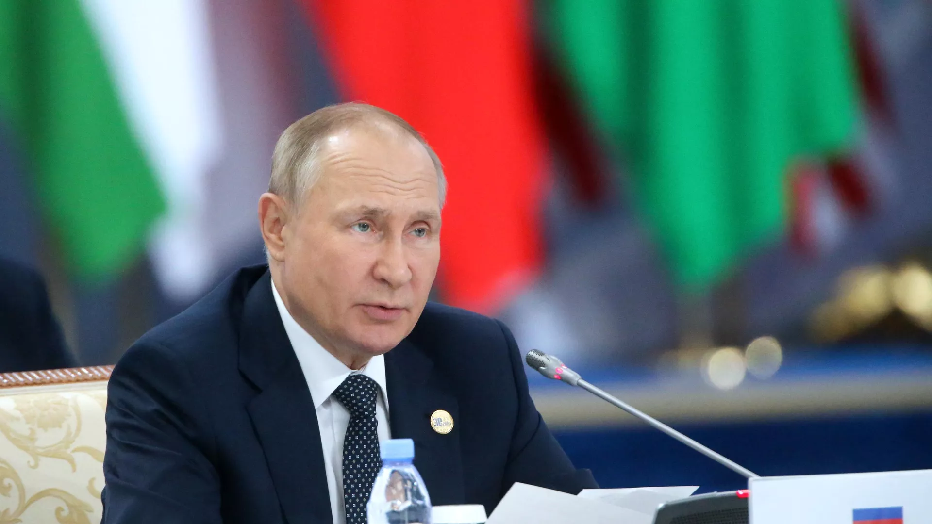 بوتين: المحاولات الغربية الممنهجة لتدمير الاقتصاد الروسي فشلت وتفشل مستقبلا