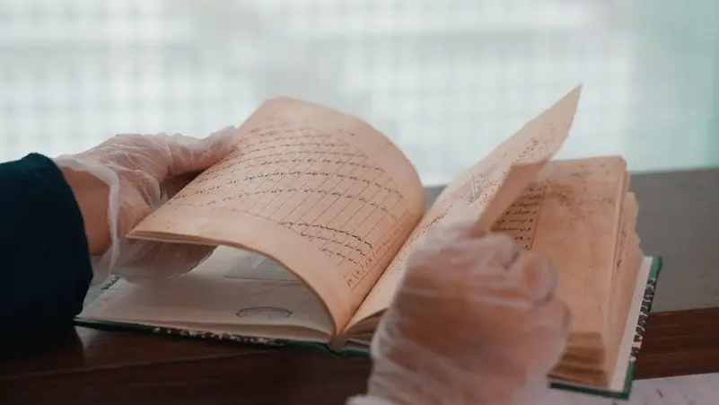 مكتبة الملك عبدالعزيز العامة تكشف عن مخطوطة نادرة من كتاب “الأدوار في الموسيقى”