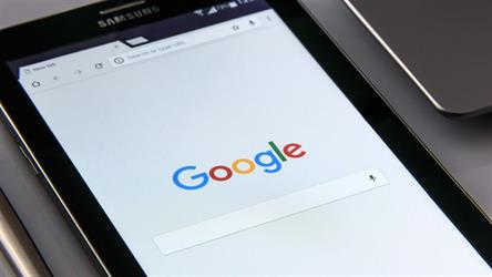 أجهزة “سامسونج” القادمة قد لا تحوي بحث “جوجل” الافتراضي