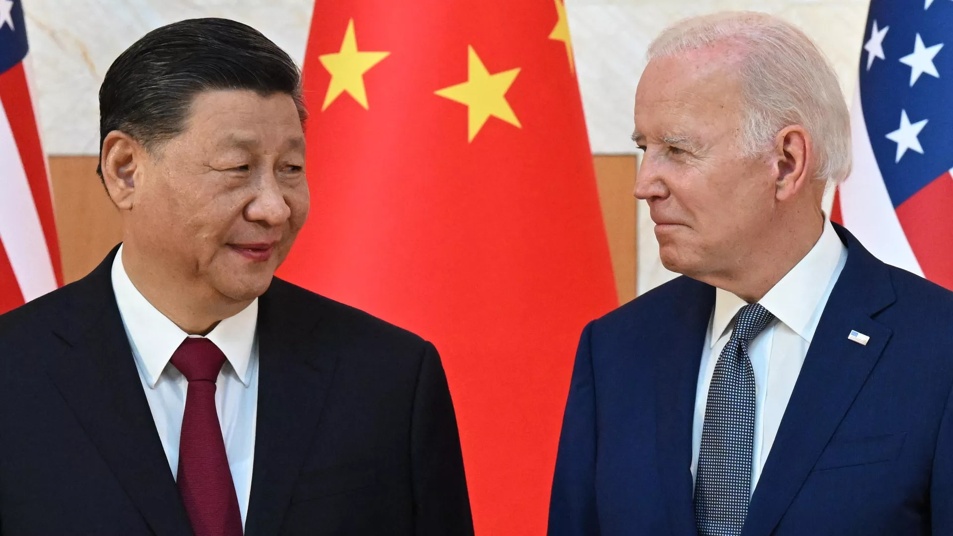 أمريكا تحث الصين على “ضبط النفس” بعد إطلاقها مناورات عسكرية حول تايوان