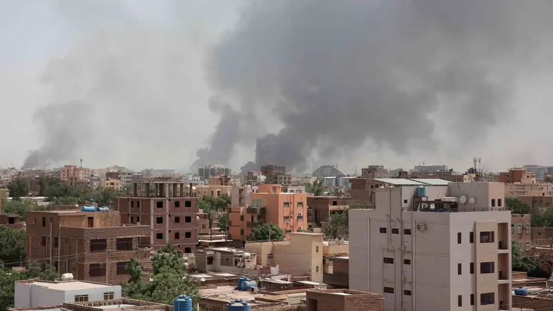 اليوم الرابع من المعارك.. الخرطوم تشهد الاشتباكات الأعنف بين الجيش والدعم السريع