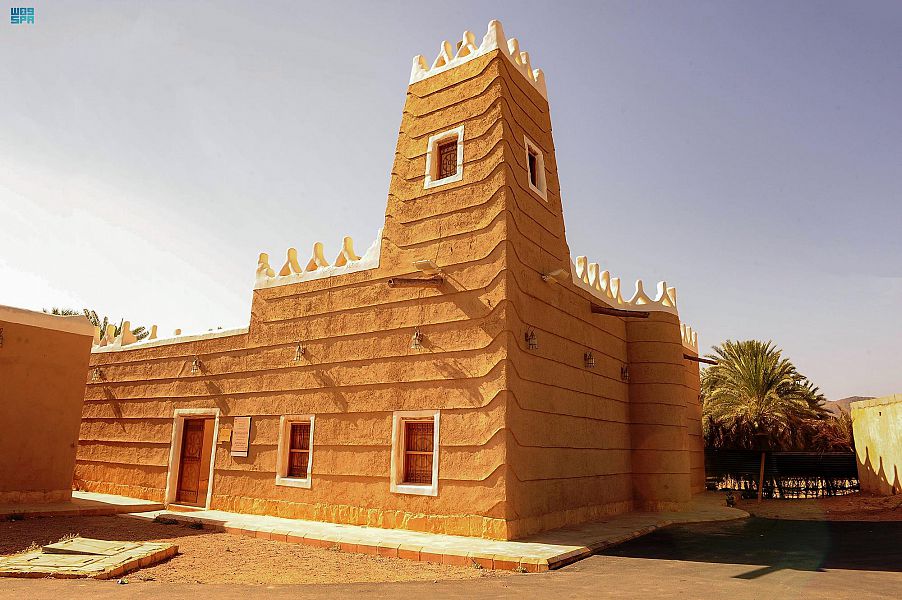 مساجد نجران التاريخية امتزجت بفنون الهندسة الحديثة بطرازها التراثي الجنوبي