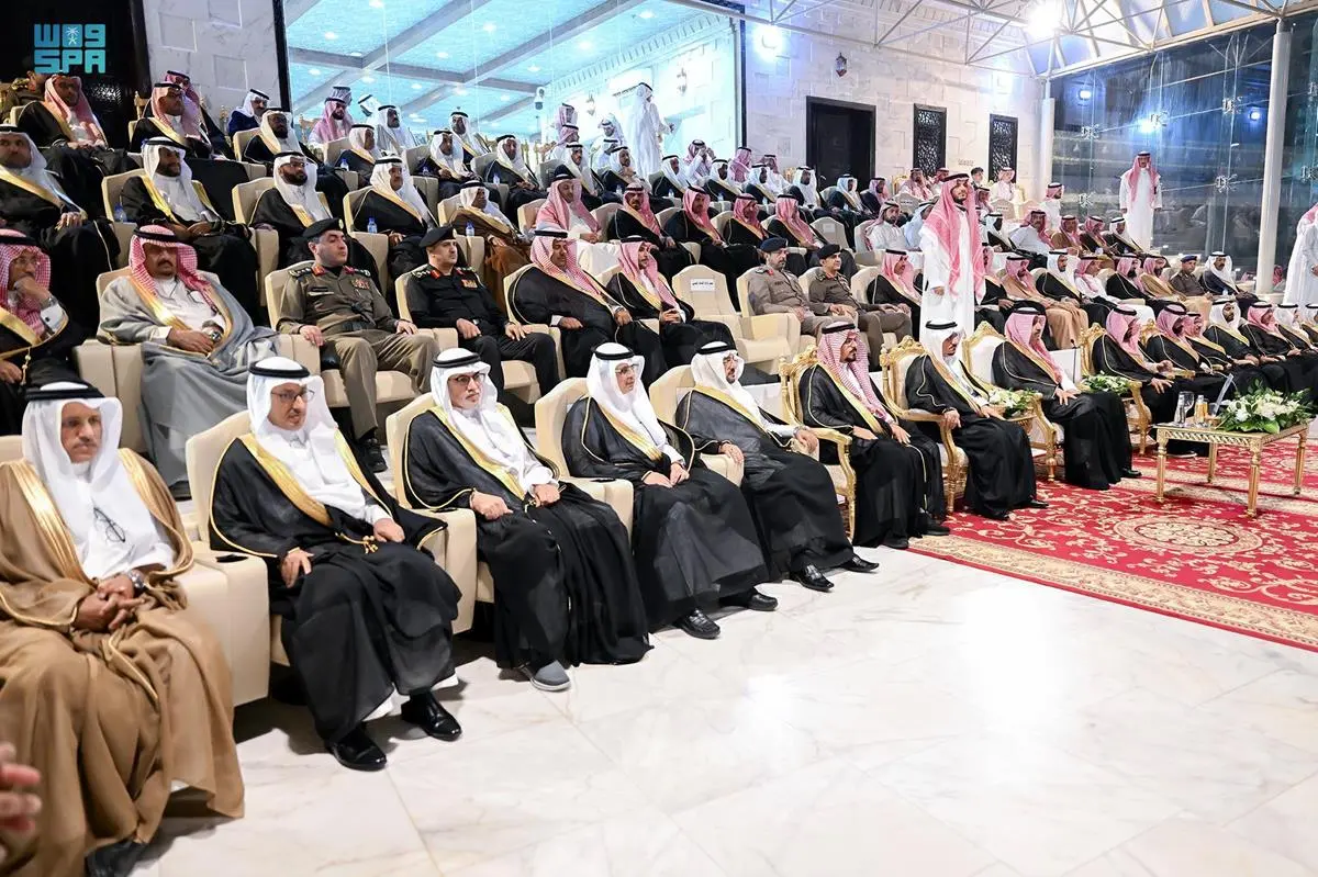 أميرِ الباحة يرعى حفل تخريج أكثر من 5400 طالب وطالبة من جامعة الباحة