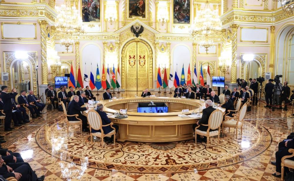بوتين: الاتحاد الاقتصادي الأوراسي أصبح أحد مراكز العالم متعدد الأقطاب
