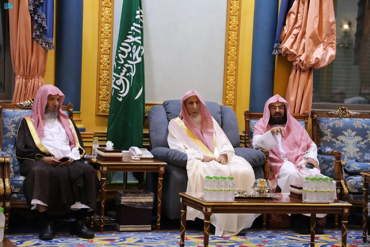 سماحة المفتي يستقبل الرئيس العام لشؤون المسجد الحرام والمسجد النبوي