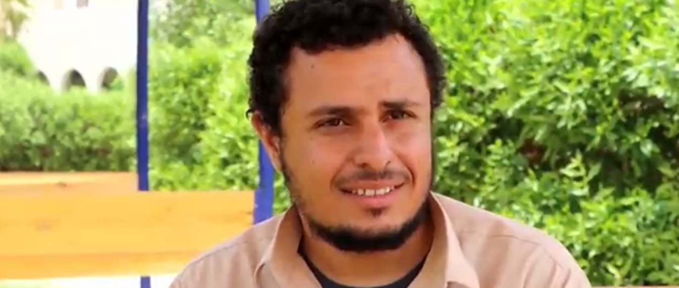 فيديو | قصة من مئات القصص.. عبد الجليل يمني بترت الألغام قدمه وأحلامه وإنسانية المملكة تعيد الحياة له