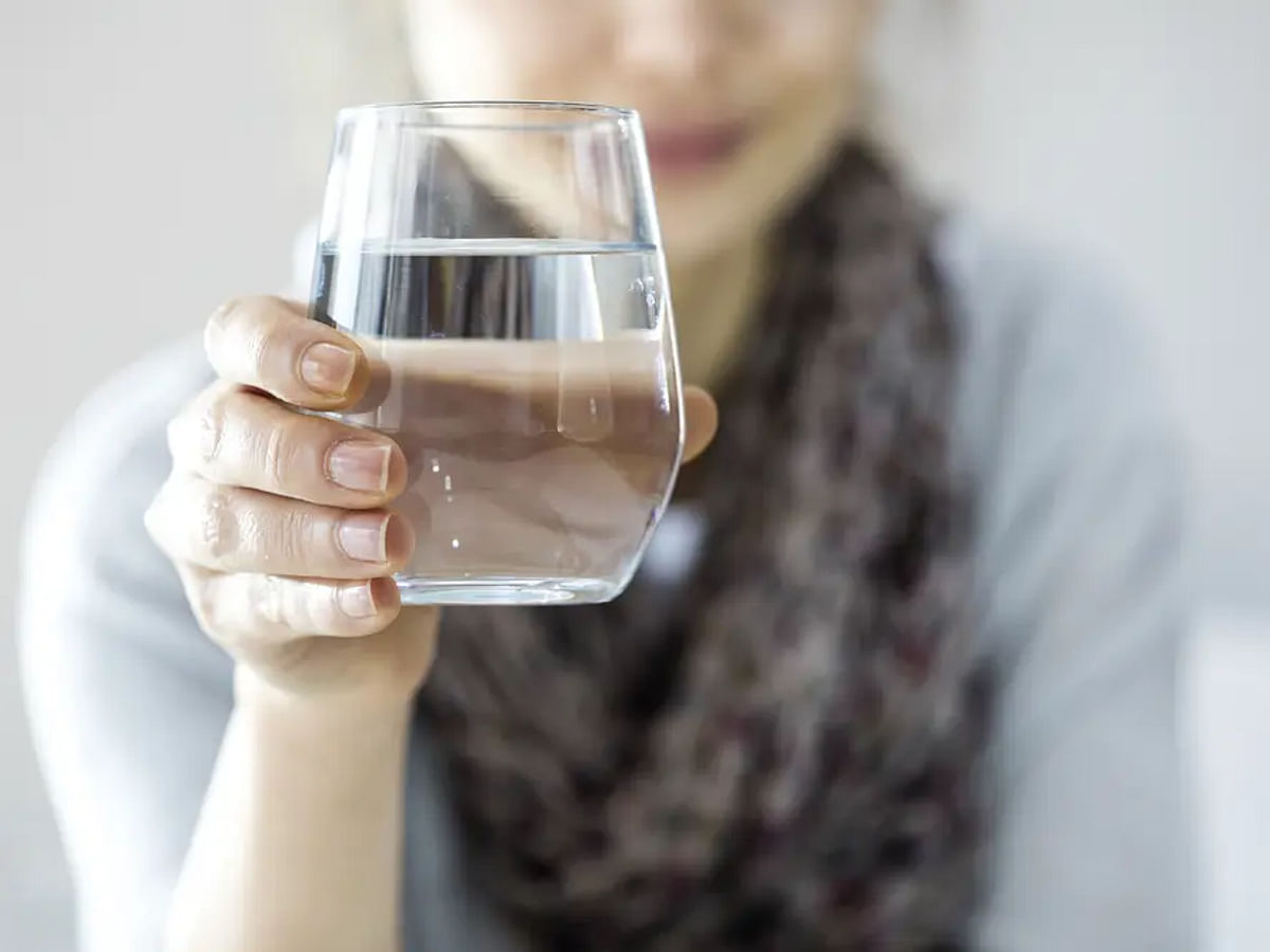 أبرزها مشكلات في الهضم.. 5 أضرار لقلة شرب الماء
