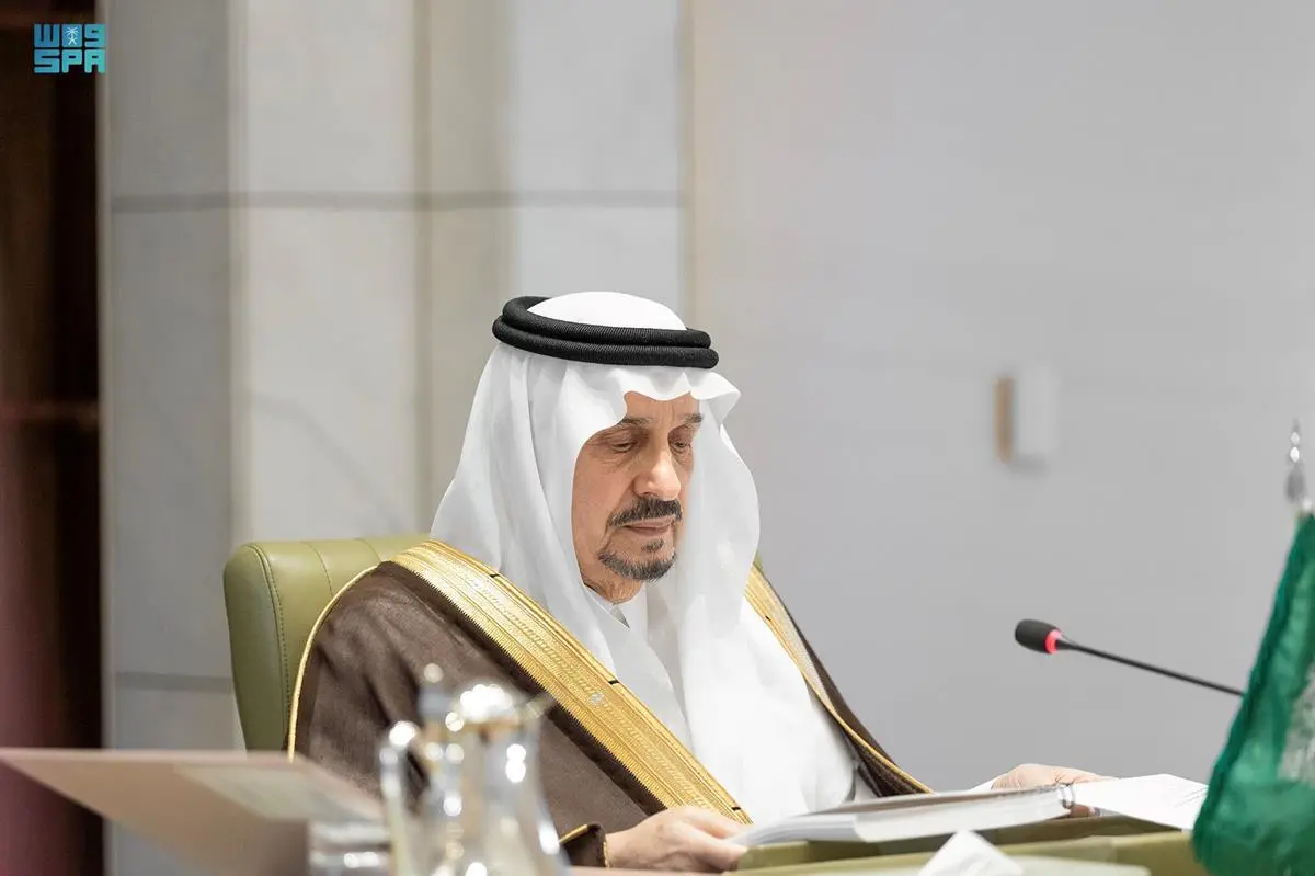أمير الرياض يطلع على مشاريع هيئة التراث في المنطقة